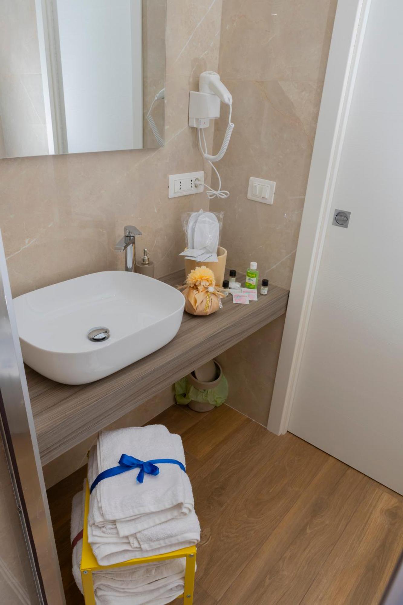 Alleria Rooms Napoli Dış mekan fotoğraf